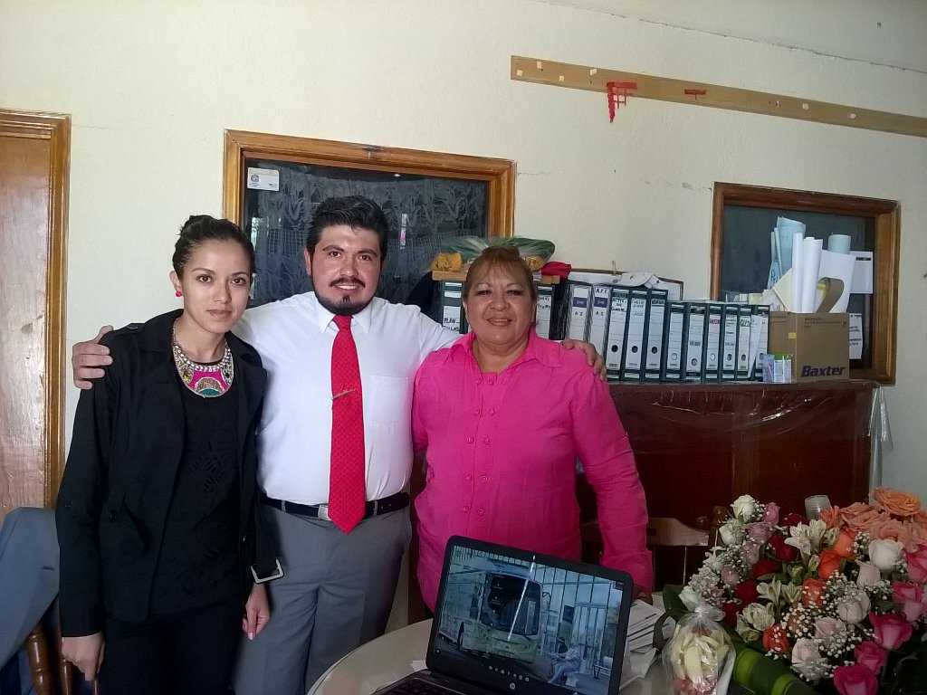angel_francisco's tweet photo. #TEXCOCOESTE bienvenida de Maestras, previo ceremonia para #ValesEscolares Sn Miguel Tlaixpan https://t.co/8N1dOs1oqy