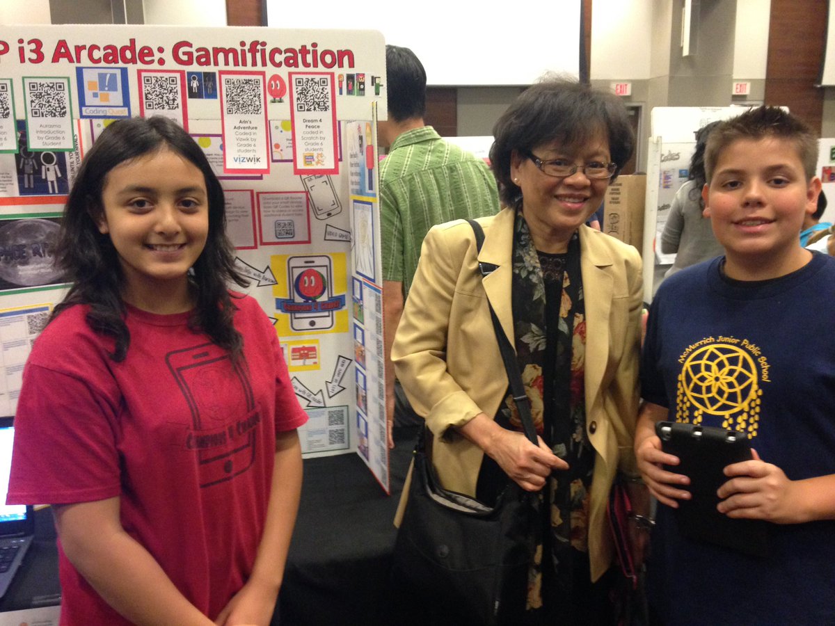 ZeliaMCT's tweet photo. Ss sharing their learning with @gen_ling #arcade #gamification @MaRSDD @TLPCanada #tlpcoding #edtech #codingquest https://t.co/BVkJa4jk2B