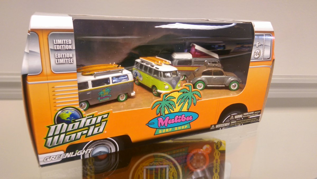 GLCollectibles's tweet image. #ThursdayThoughts We're starting summer early! RT &amp;amp; follow 4 a chance 2 win this Super Chase Malibu Surf Shop 5-pack