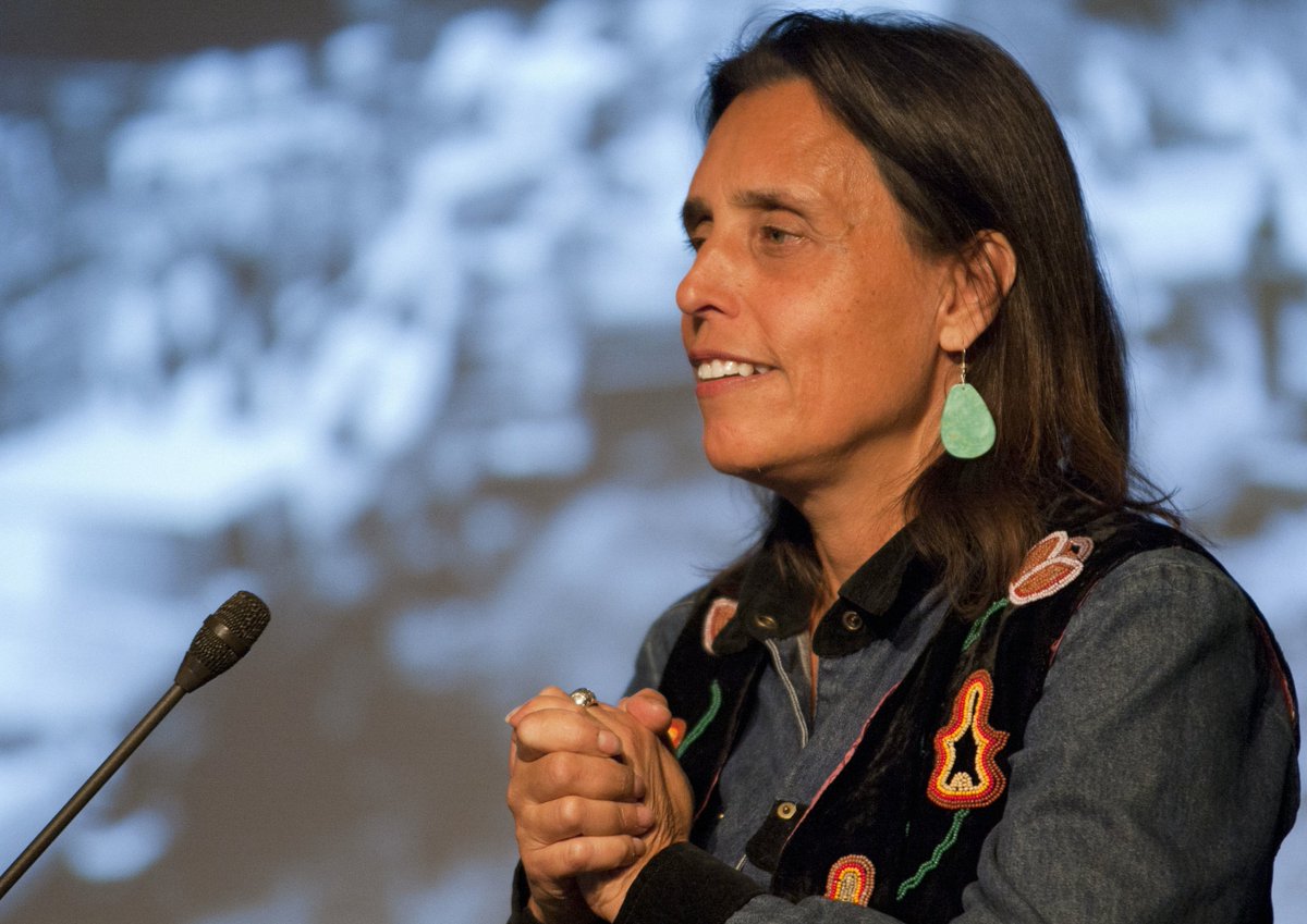 fourarrowsrha's tweet photo. @WinonaLaduke = #ifss2016 keynote June 21-You can't say you're sovereign if you can't feed your people #inspiration https://t.co/nzwo6bkTEz