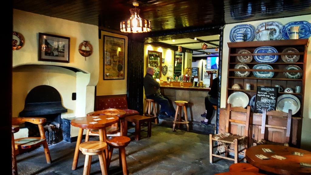 IrelandPlanner's tweet photo. Afternoon pint in #donegal.  Sure why not?! #authenticpub #loveireland https://t.co/TXpWz8G0z6