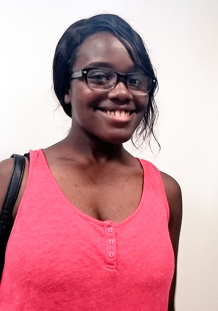 MBEMS_ELA's tweet photo. Look who's back: alum Janae, who says high school is hard, and a real learning experience. @MargaretBrent53 https://t.co/woZA1kurxg