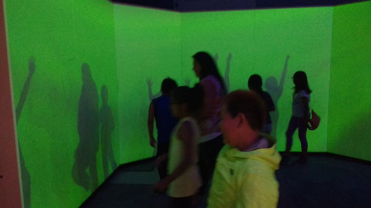 poundmaker56's tweet image. Ss having SO much fun at #TWOSE !