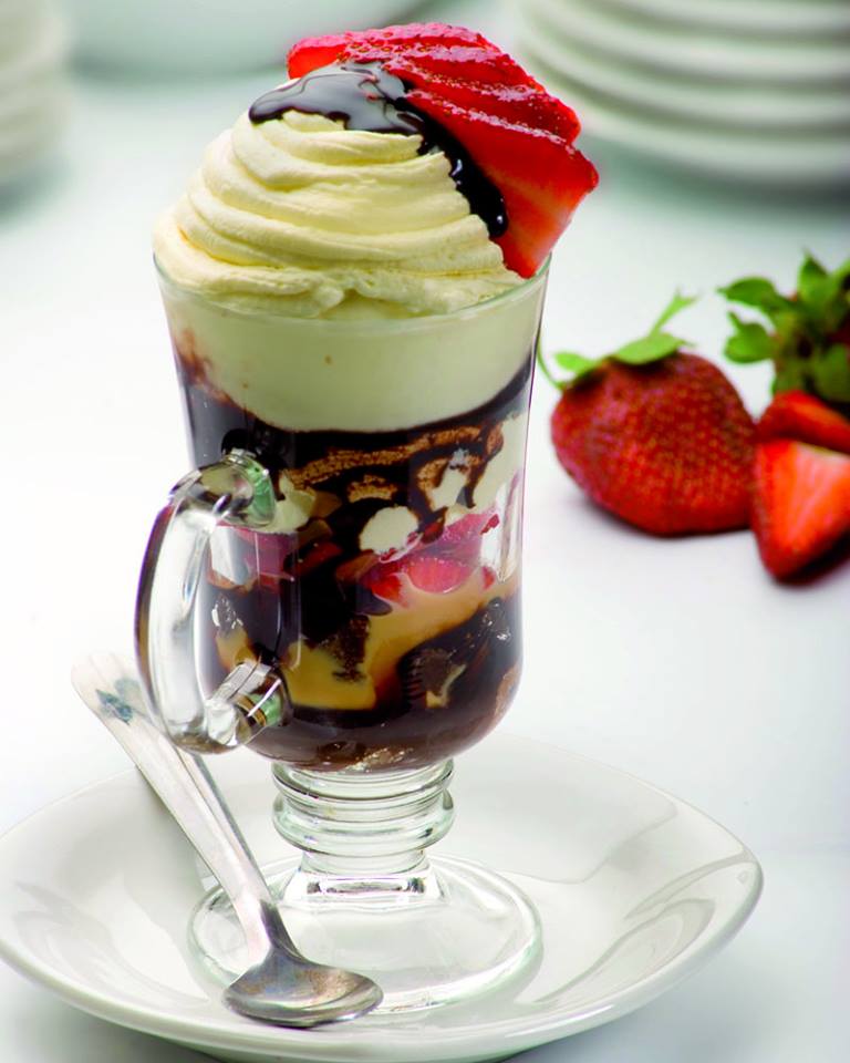 🍴😍 WE LOVE #DESSERTS 🍴😍
¡Conocé el delicioso #JacksonBrownie!