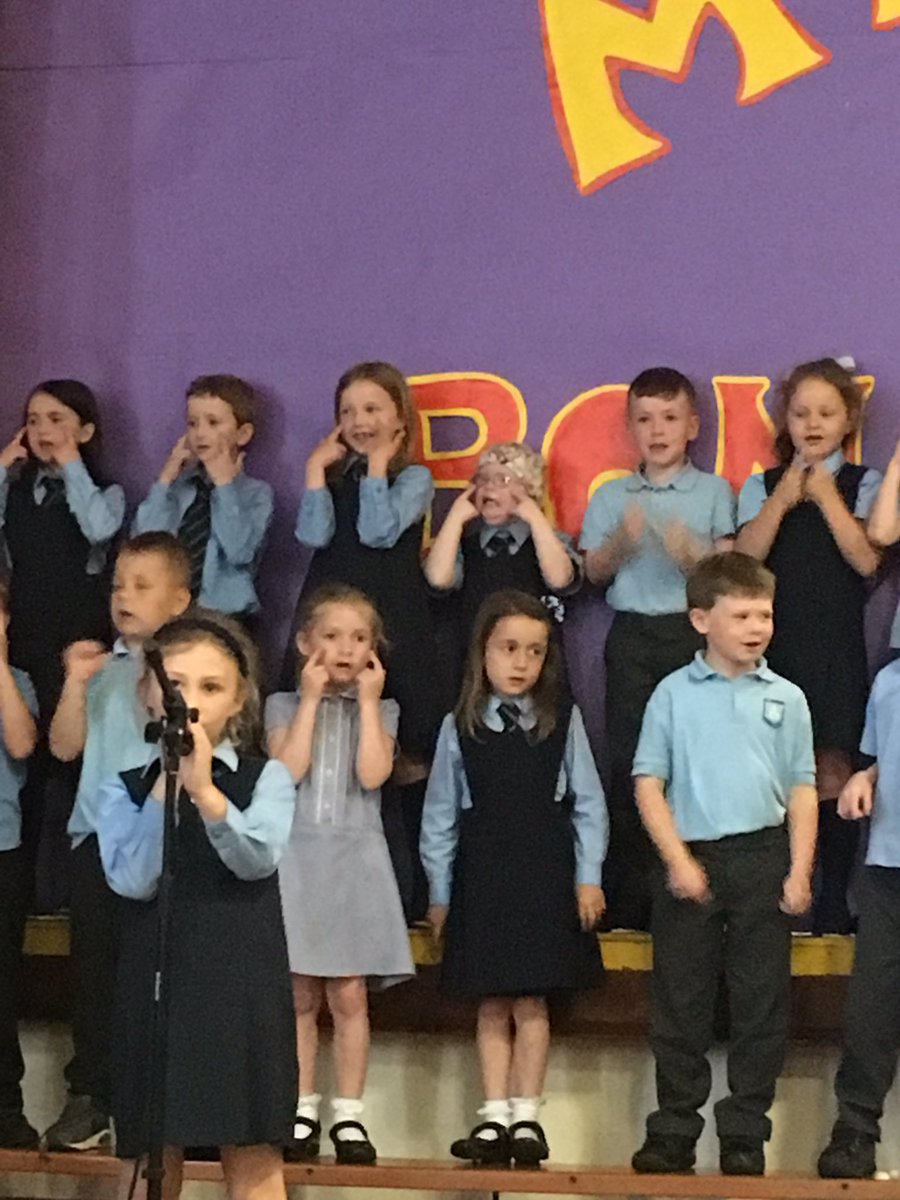 primary_2b's tweet photo. #successfullearners #confidentindividuals @saintninians https://t.co/VxAo6SJiMd