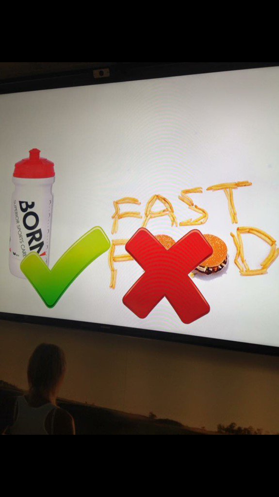 FastFootRunners's tweet photo. Zojuist een super presentatie gehad bij @ifeelBORN ... Hoe bevorderen wij onze prestatie? Probeer het zelf.. https://t.co/PZyoEpmhiD