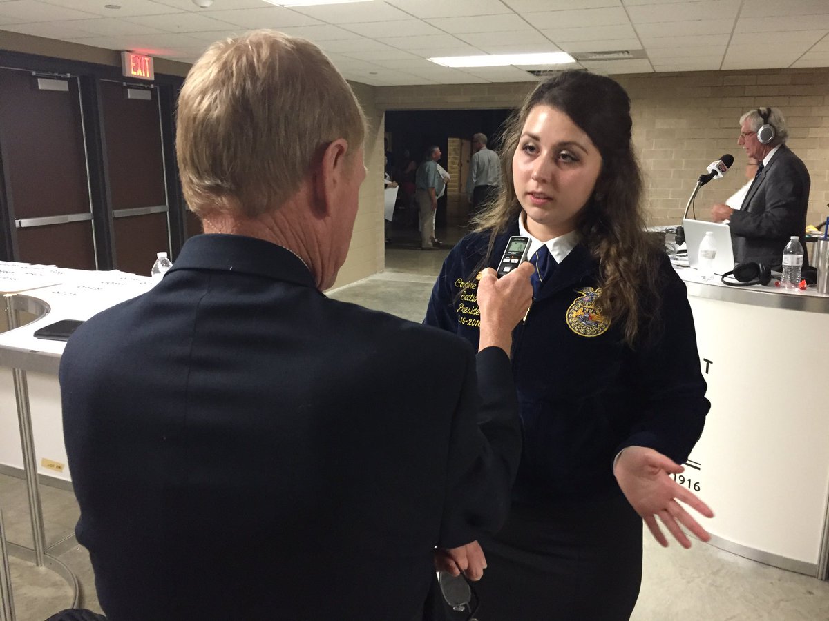 hollyspangler's tweet photo. More officers: Corrine Harding, IL FFA secretary. Elected then on air! #ilconv16 #buildffa https://t.co/KkWBwbmj84