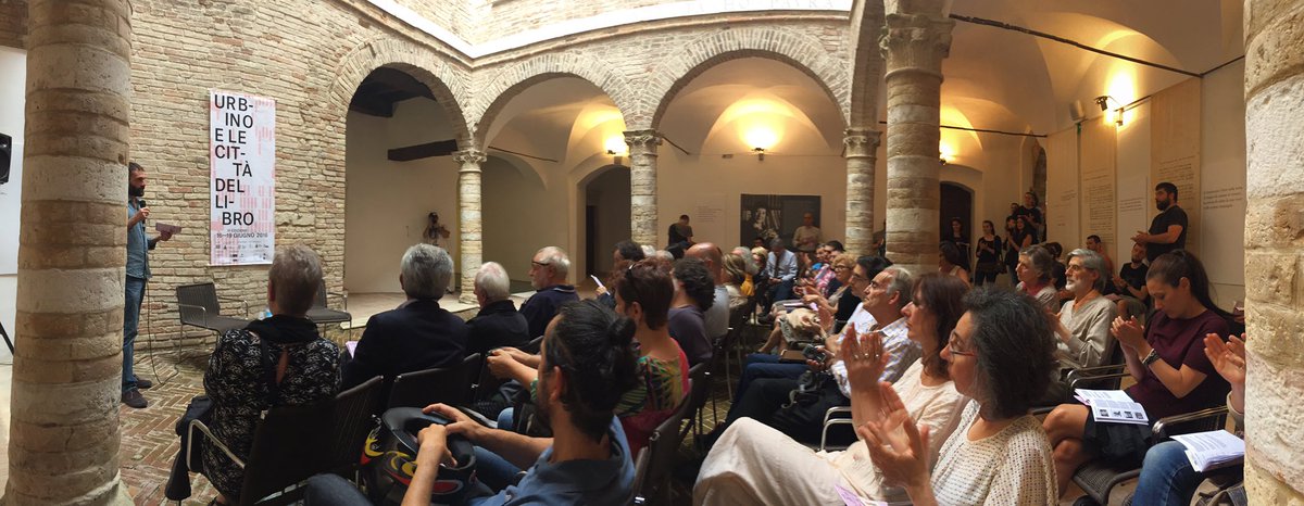 #urbino <a href="/Urlibro/">Urbinocittalibro</a> IlFestival nella CasadellaPoesia