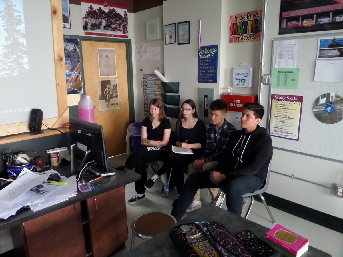 tecvoccls's tweet image. Skype session with the CLS #tecvoc #canlightsource