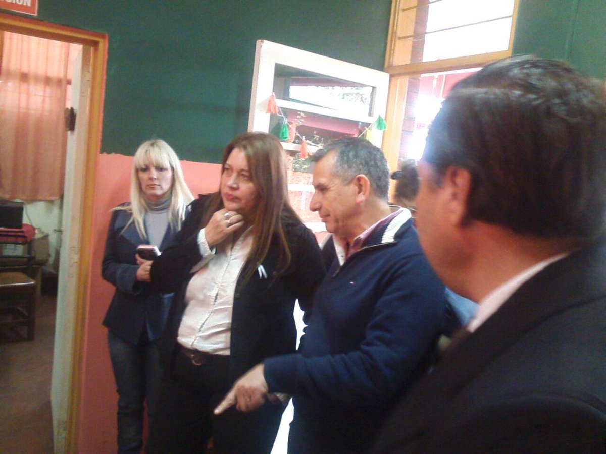 misioneseduca's tweet photo. Escuela Técnica 22, entregaron mochilas técnicas y se compartió un almuerzo con alumnos https://t.co/kLvf2kBK1y