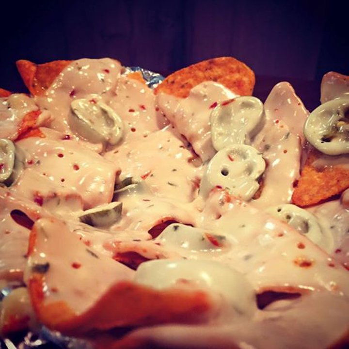 MommaGsHwd's tweet image. If you have a student ID, you should really come see us today. It&apos;s worth #FreeNachos