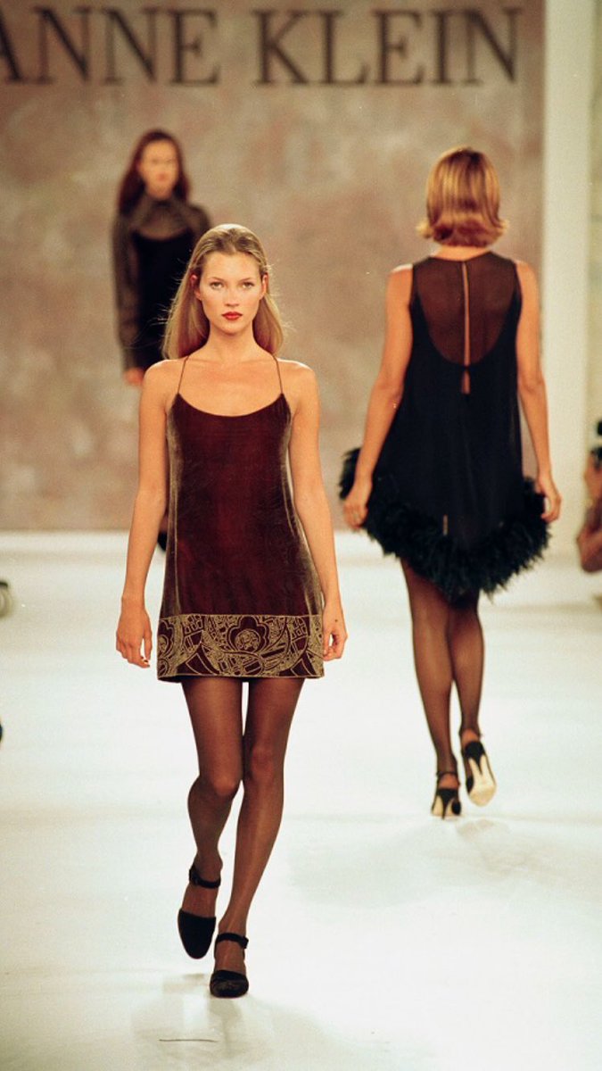 Sex And The City Hoe On Twitter Kate Moss Runway Appreciation