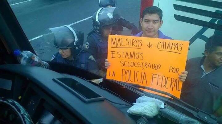 Omarel44's tweet photo. La fuerza por encima de la razón, ta bueno pues, pero pronto los que tenemos la razón tomaremos fuerza también... https://t.co/YmVPvvHaFL