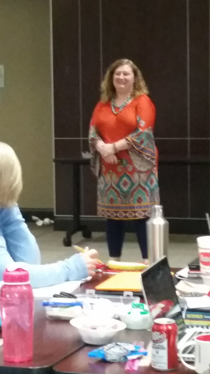 5thgradetcher's tweet photo. Discussing how to differentiate learning at #edstema with this rock star! @ScienceBrandi https://t.co/vuqdObo1cG