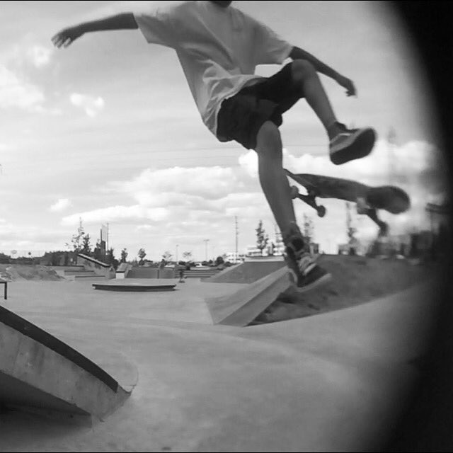 benziichu's tweet image. Whatever man #videopart #comingsoon #skateboarding #skatelife #ottawa #skatescene