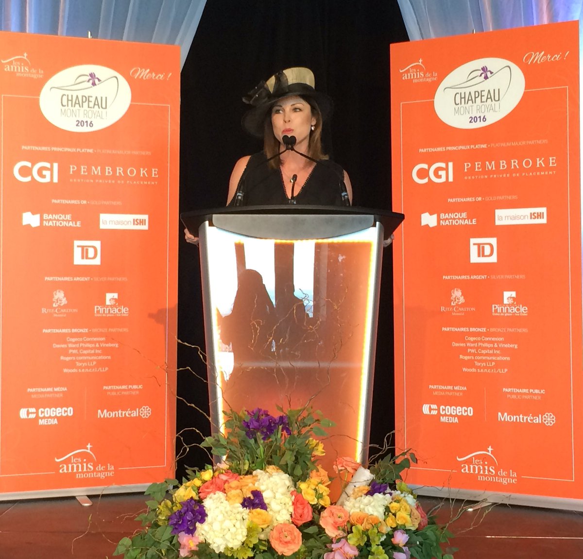 lemontRoyal's tweet photo. Merci à @claumarquestv notre maître de cérémonie pour cette 3ème édition de #ChapeauMontRoyal ! https://t.co/yyjmgN0fck
