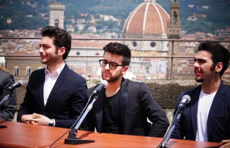 ilvolodiary's tweet photo. 1/"Il Volo e la notte magica in Santa Croce (con Domingo) "

Foto by @LaNazione https://t.co/tA7zdb0WSu