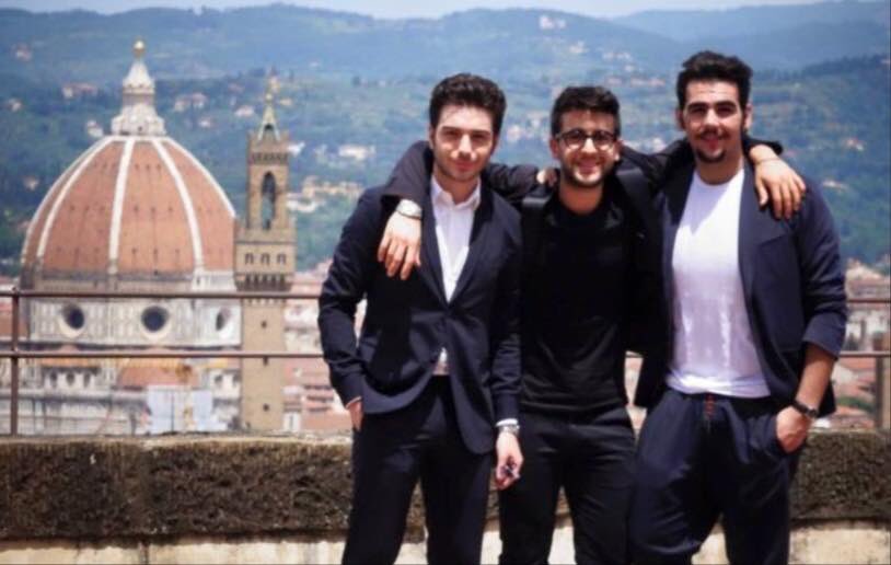 ilvolodiary's tweet photo. 2/"Il Volo e la notte magica in Santa Croce (con Domingo) "

Foto by @LaNazione https://t.co/q1TBAdRzOZ