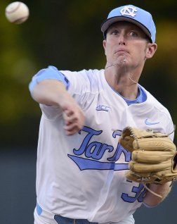 NOVA Baseball Magazine tweet media