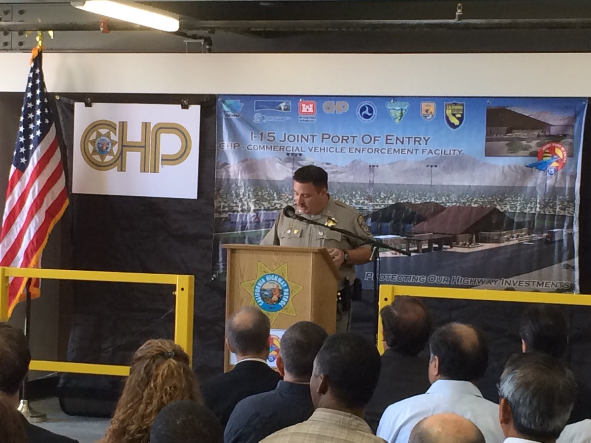 Caltrans8's tweet image. #CHP LT Shann Setter with opening comments and introductions #JointPortofEntry #CVEF Ribbon cutting #Caltrans8