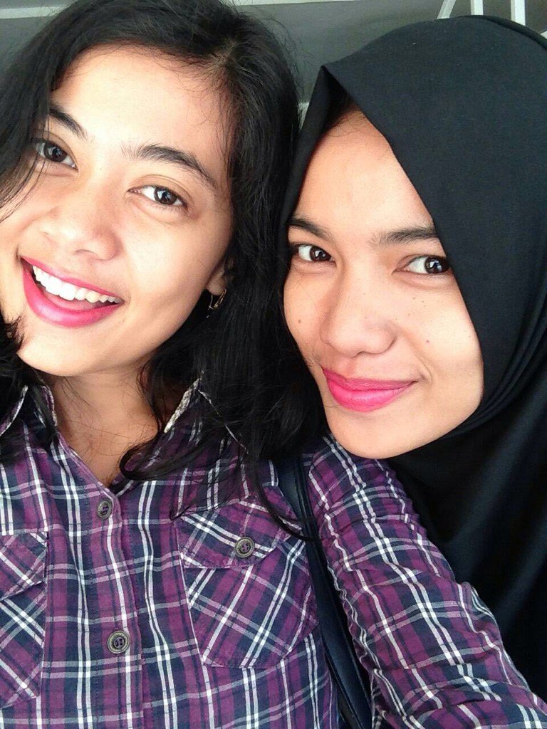 Restika Sari tweet media