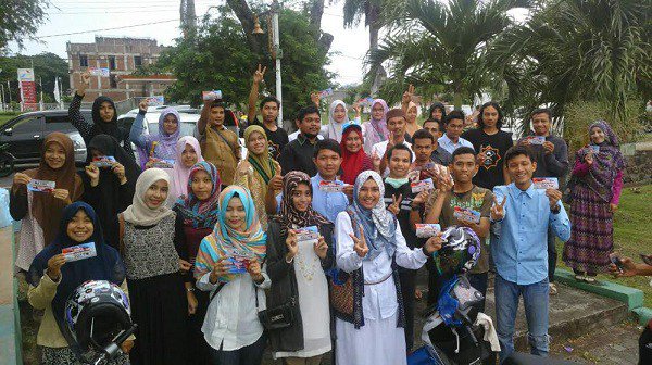 garis_2's tweet photo. Pemuda Diminta Tak Apatis Wujudkan Suasana Damai Jelang Pilkada Aceh 2017 https://t.co/3cKeohZz0T https://t.co/NMiXESPhwf