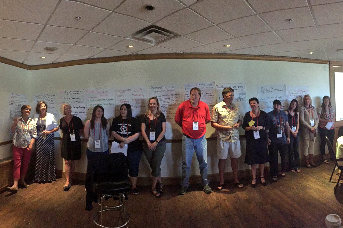 ColoradoSTEM's tweet photo. All the wonderful educators after presentations! Who will win?? #STEM #CEIshowcase16 https://t.co/LqLrjF6y4I