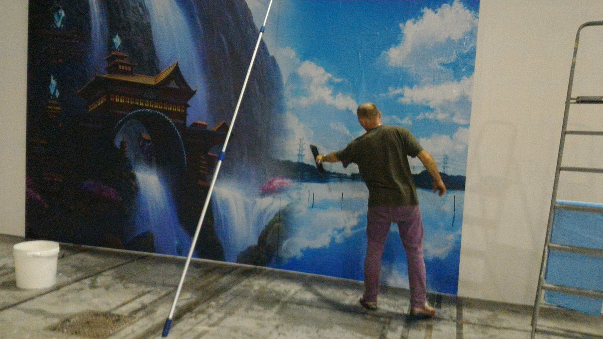 Wondercon_it's tweet photo. Stiamo ancora qui a lavorare per voi! Manca pochissimo! Siete carichi? #wondercon2016 #cosplaywall @FieraDelLevante https://t.co/CjPv7q33sc