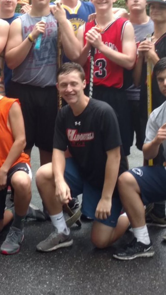 jOnNy_dWyeR321's tweet image. Summer baby