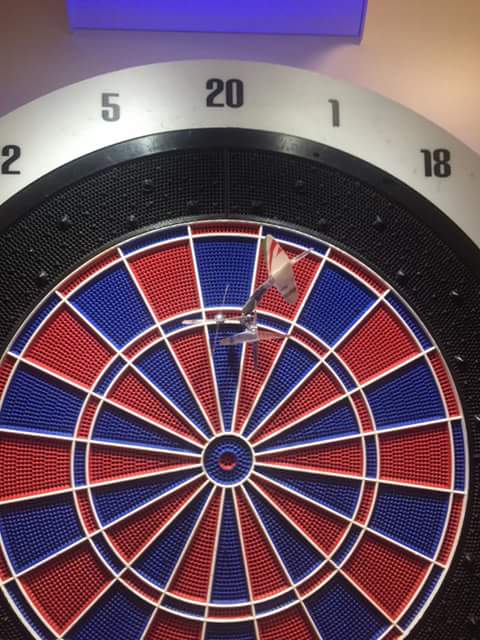 DevidChannel's tweet photo. #180 #darts #freccette #PDC #fidart #radikal #vispi #cyberdine #admiral #avanti cosi! https://t.co/XdgvBjwdWn