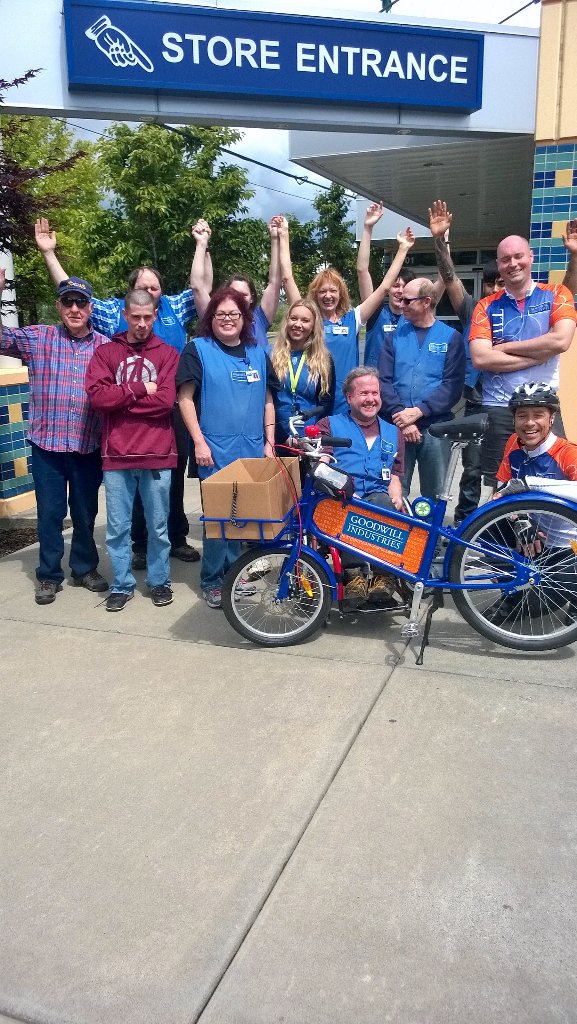 meetgoodwill's tweet photo. #goodtoride Leo is supported by Battle Ground Goodwill store employees and shopper Dale @dudeitsICE @VancouverUS https://t.co/qg2opWkLpC