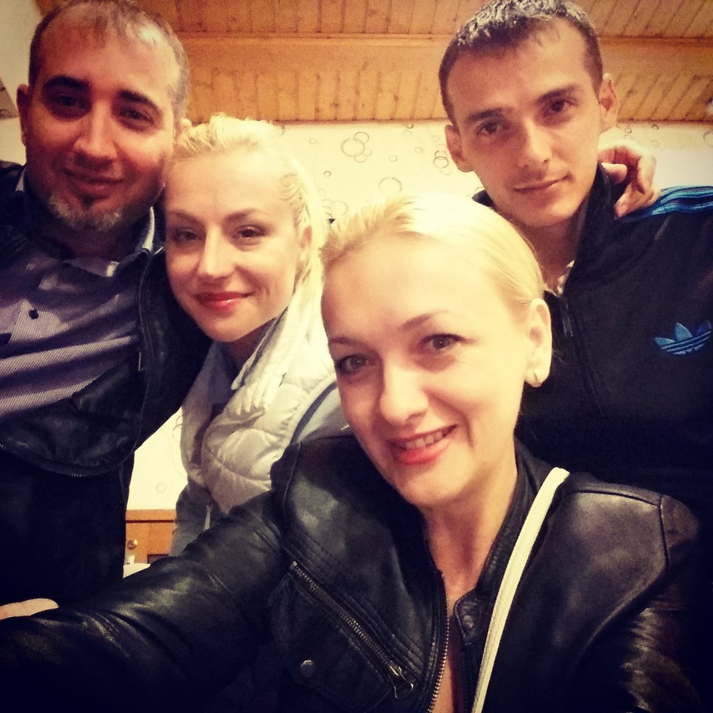 CvijetaRadovic's tweet photo. #onokad se setim da #mudrolije ne jurim po planinama.Sad imam Dinov broj da pozovem kad mi nesto treba #neprocenjivo https://t.co/dXd6WCTUOt