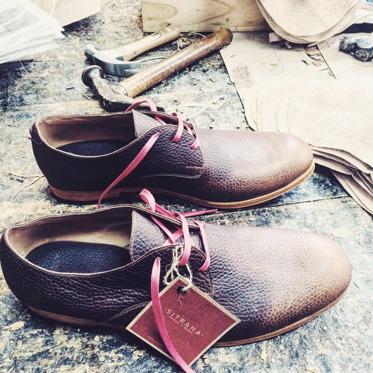 Lacho, grained cowhide  |  SITRANA workshop  |  Santiago

Santiago - New York

sitrana.com