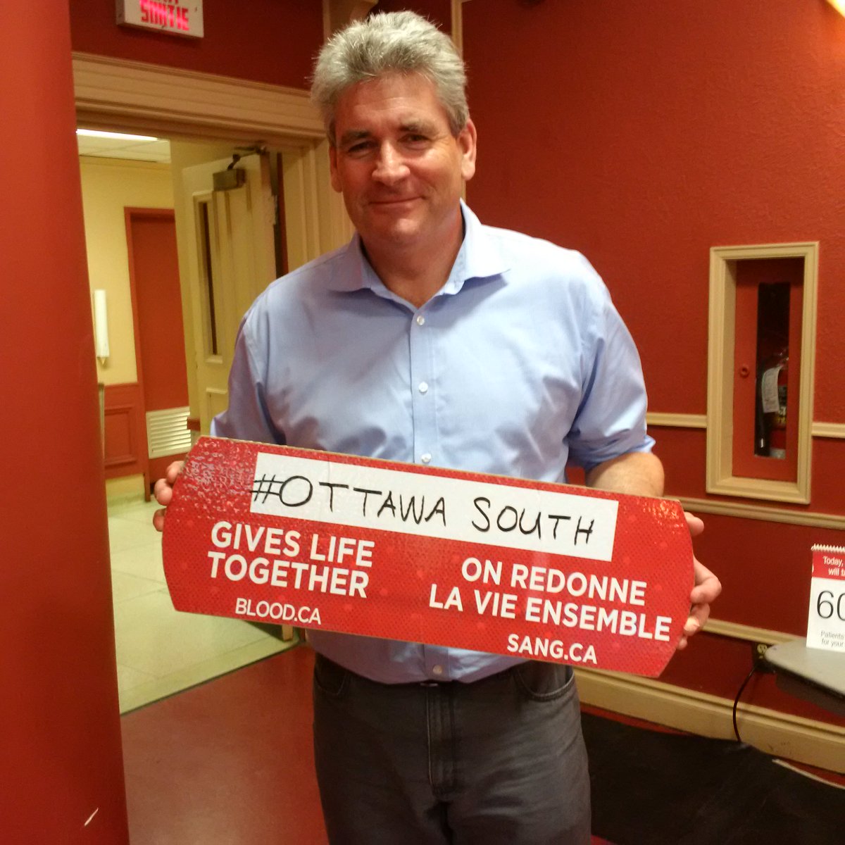 JohnFraserOS's tweet photo. Don't miss your chance to #givelife this summer. Register at https://t.co/aLrzbexGbK during #NBDW2016 #OttawaSouth https://t.co/I8r5W7Sce1