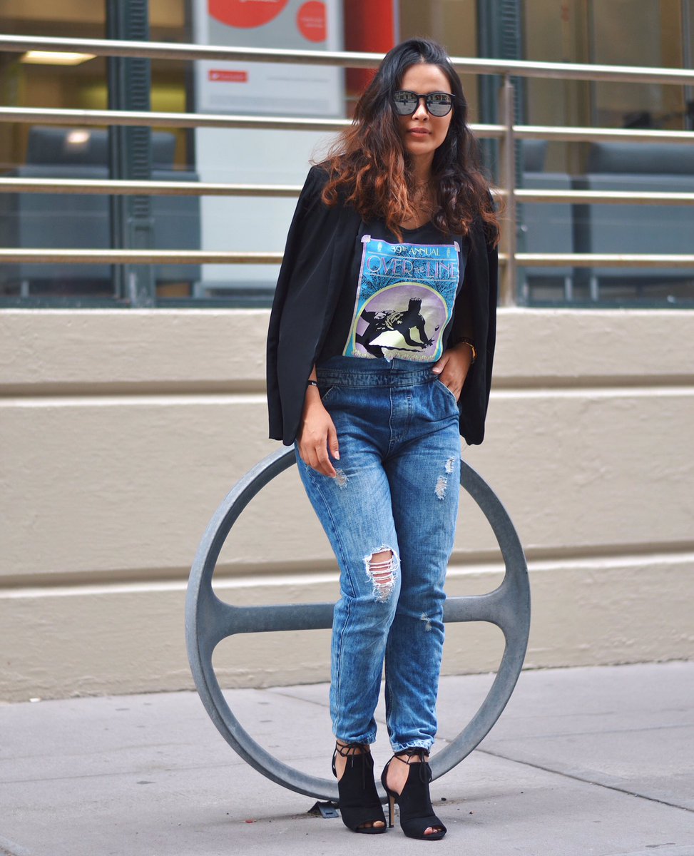 GamFiles's tweet photo. Woman Of The Week ✔️
Check out her iG: @therealina
#ootd | #GamFiles | #Fashion | #Style | #Streetwear https://t.co/ylEslX7aHf