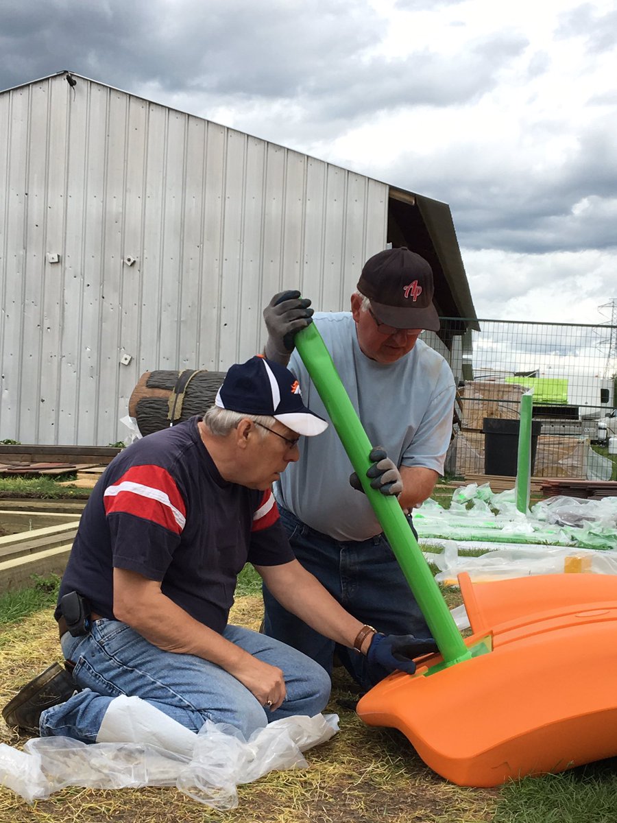 GaleKatchur's tweet photo. Look at the afternoon crew build at the @APCF2014 Andy Polanski community playground build. Thank You Fort Sask https://t.co/CiiuDWYi8r