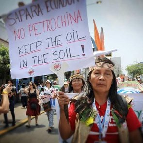 EarthLawCenter's tweet photo. Ms. Ushigua threatened &amp; harassed for her defense of the #Amazon. Act Now! #LandBodyDefense https://t.co/LIlisXAuJM https://t.co/QD3DpYS8pU