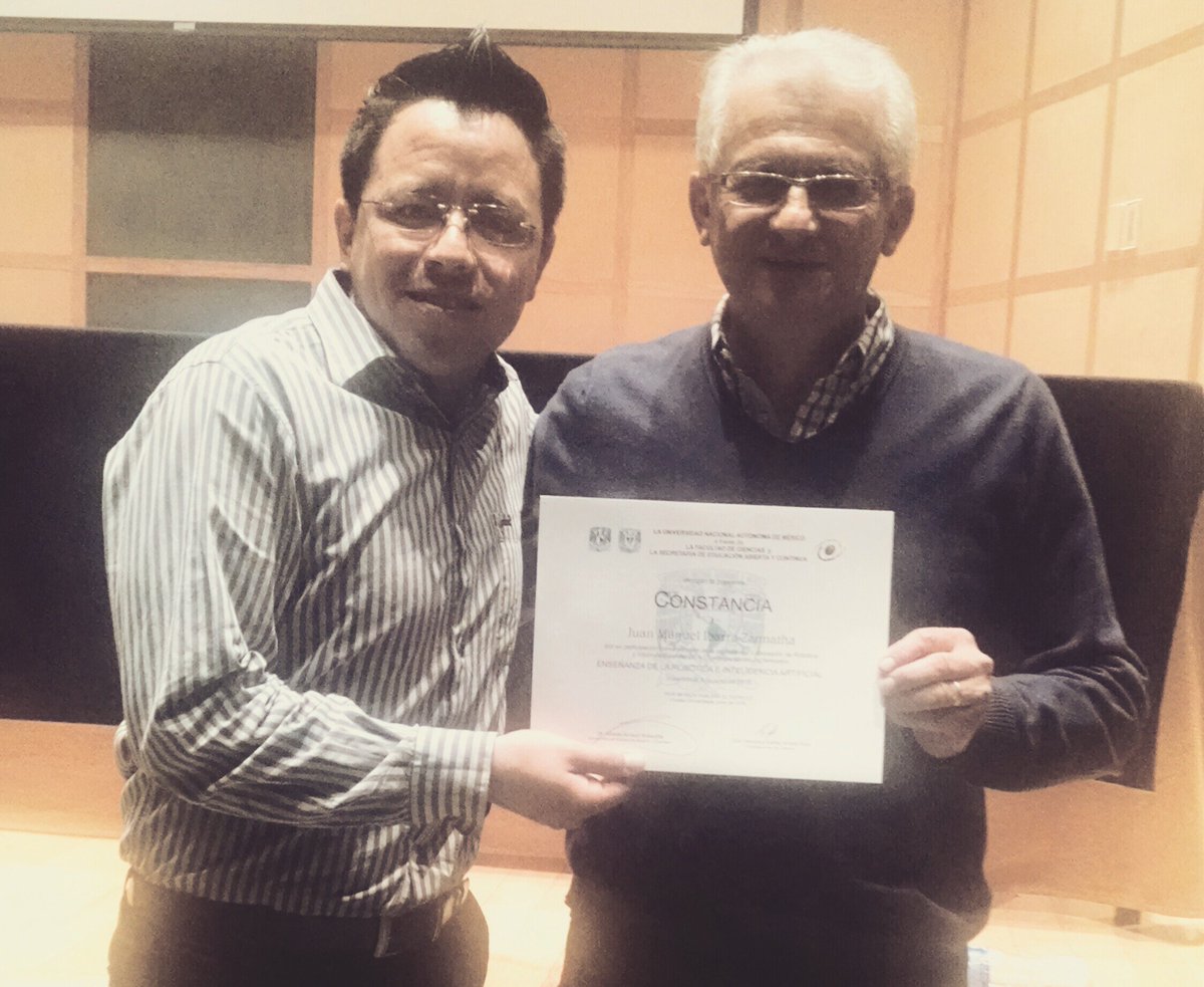 RoboticaMX's tweet photo. Conferencia del Dr. Juan Manuel Ibarra Zannatha del  Cinvestav, problemáticas de la enseñanza de la robótica. https://t.co/0U0faFcOOn