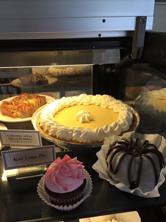 macsonmainfl's tweet photo. Life is sweet, make it even sweeter with a tasty treat from Mac's On Main!!! :) https://t.co/mkzwAmlbLr