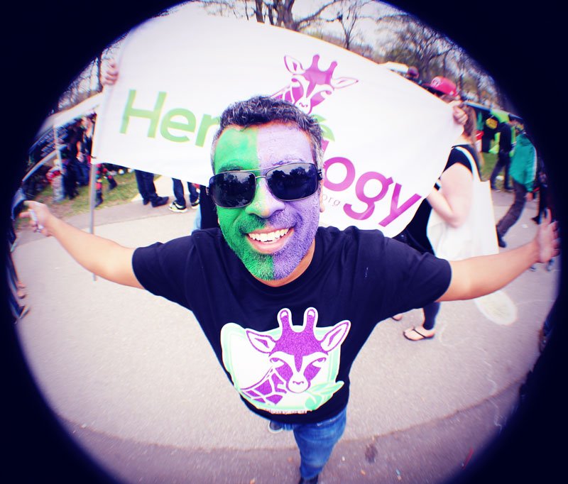 XAEB_13's tweet photo. Put on your game face #toronto #weedmarch #herbology #cannabis #weed https://t.co/uptHhHvzZr