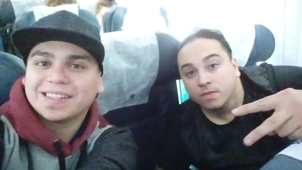 miltonsmok's tweet photo. Salimoooos!✈😅😅  @sebamendozaok @moskito32 @pipocmc https://t.co/reWgdK7ETB