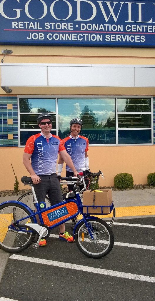 meetgoodwill's tweet photo. Matt and Leo #goodtoride due at Fishers Landing Goodwill in 35 min@dudeitsICE @VancouverUS @ClarkCoWA https://t.co/ZVTytsZClN