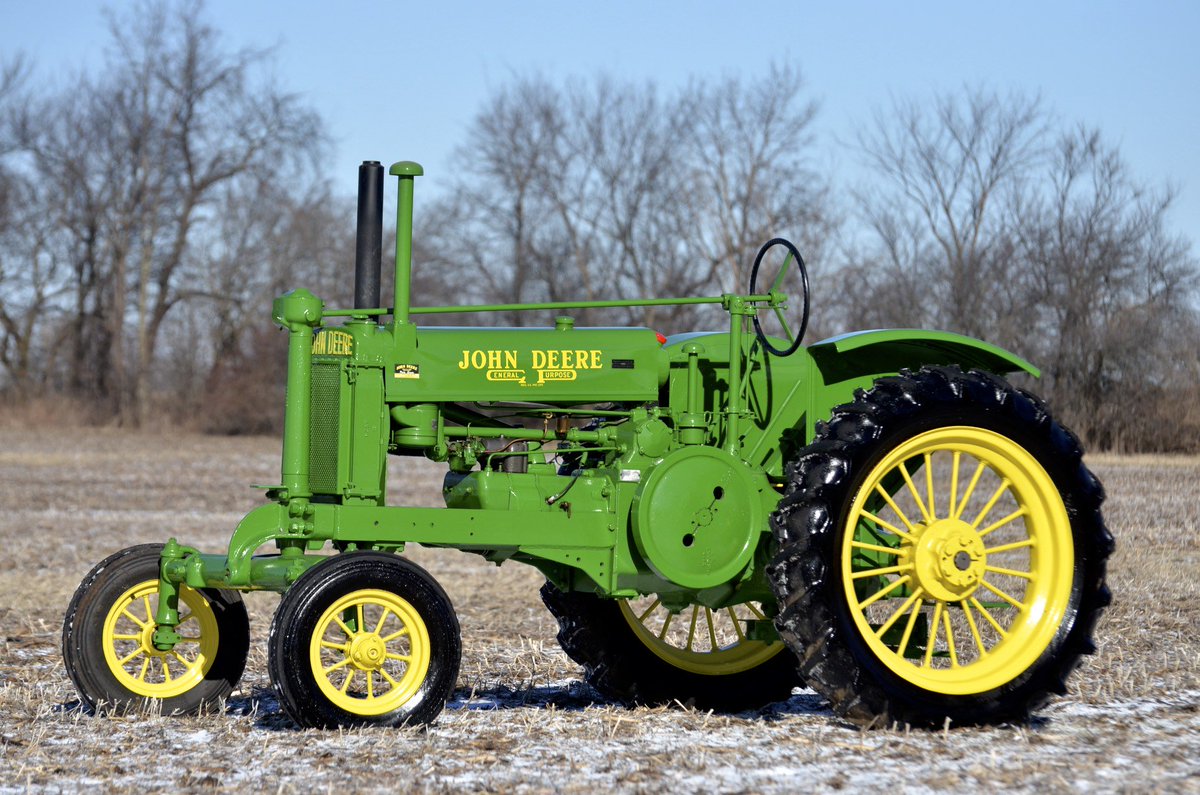 This 1936 John Deere AW is headed to the #GoneFarmin #SummerShowcase. goo.gl/N8Na67