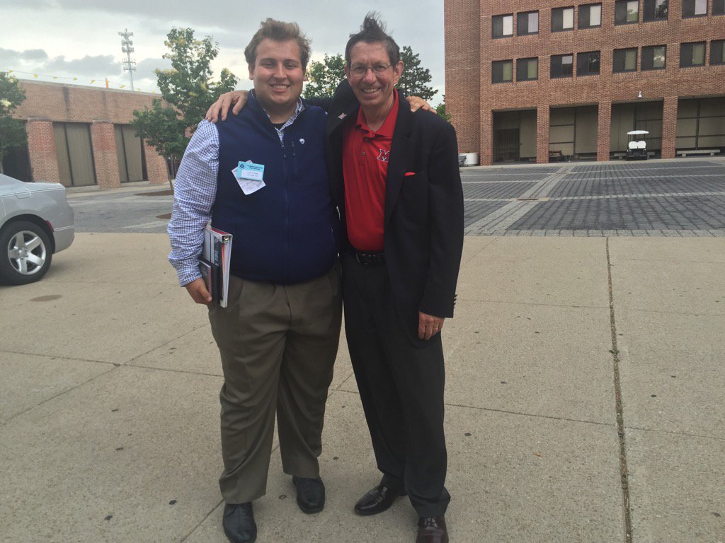 David Hodge tweet media