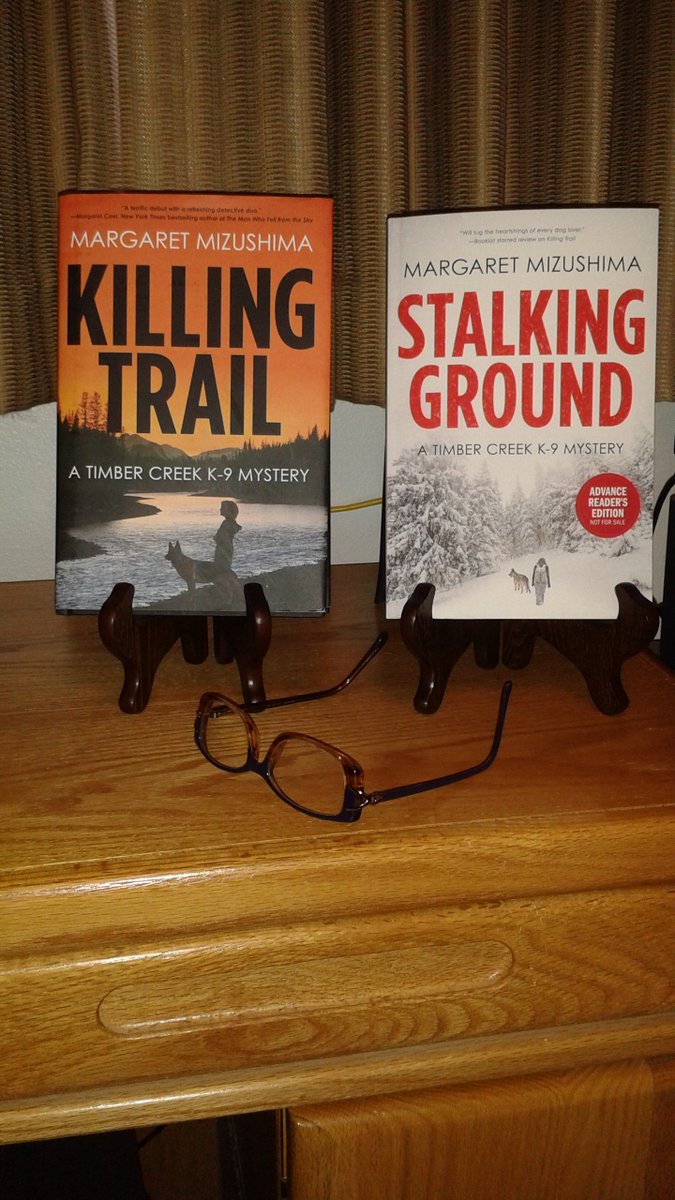 margmizu's tweet photo. Let's read! #amreading #amwriting #Colorado #mystery #KillingTrail avail now #StalkingGround releases on 9/13/16 https://t.co/nQzbhm4tuo