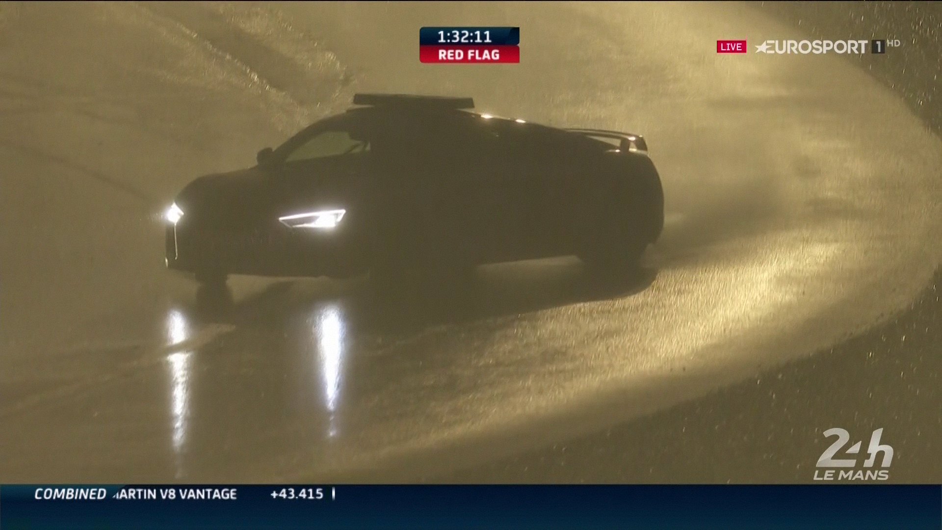 ClGWaTFWQAEi85o.jpg:large