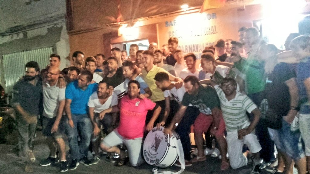 JoseMPerezHerre's tweet photo. Gracias por invitarnos a tu casa Alberto. Y gracias a esa @mareaverde05 que no para de animar!! #fabricamosunsueño https://t.co/RtBYzf64lA