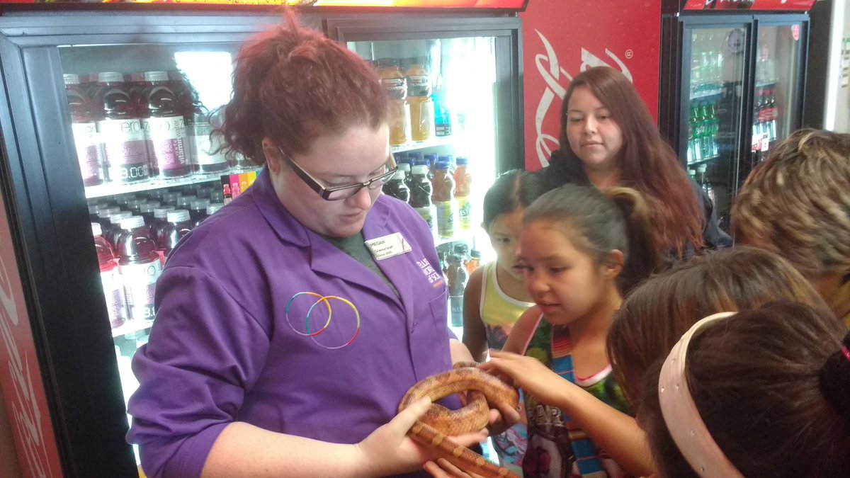 poundmaker56's tweet image. A huge "THANK YOU/Hiy hiy to our #TWOSE host/scientist/guide, the magnificent James, and to our night host, Megan!