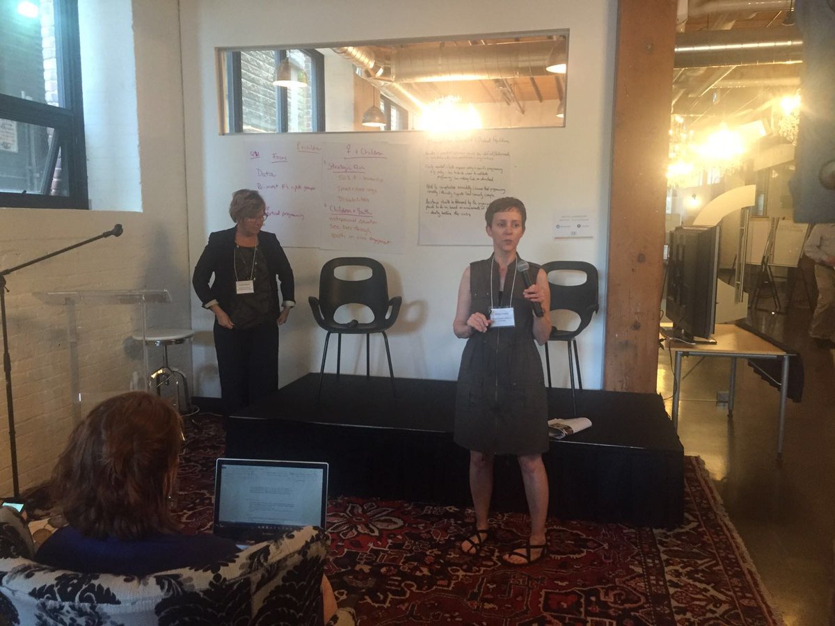 ocictweets's tweet photo. Jennifer Foulds of @AmrefCanada on health/rights of women &amp; children roundtable. #OCIC2016 #CollectiveImpact https://t.co/pwdFN5vMta