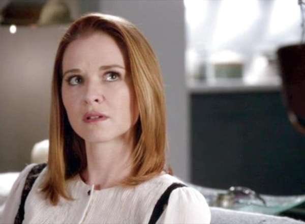 WestonFollower's tweet photo. I nominate April Kepned being pregnant again for #BestShocker #TVScoopAwards @sarahdrew #GreysAnatomy https://t.co/KY1HKpcWXC